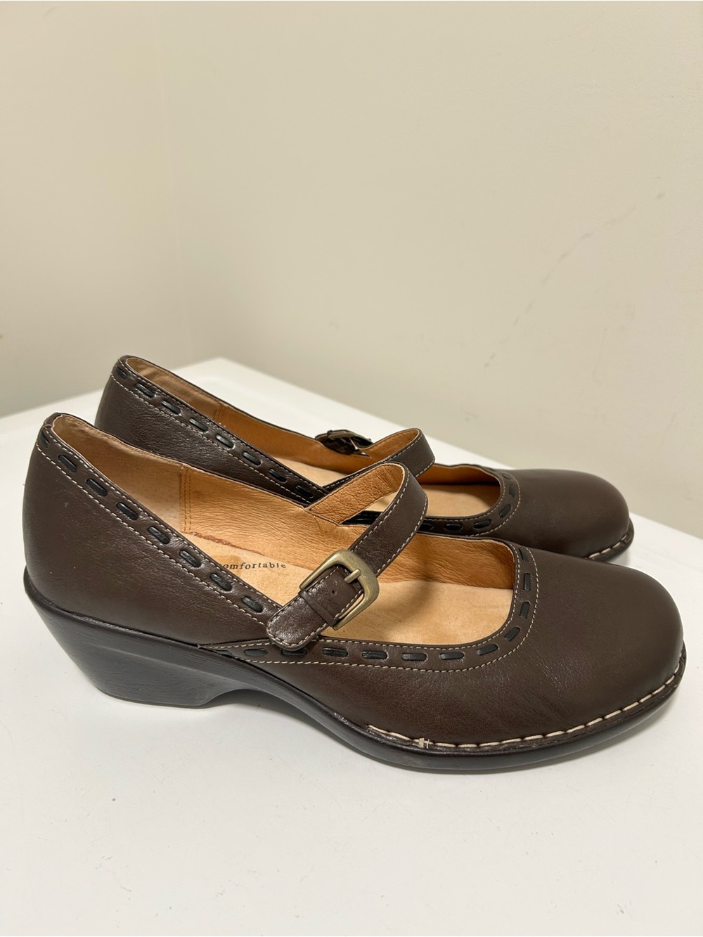 Softspots Mary Jane Shoes Brown Size 11W